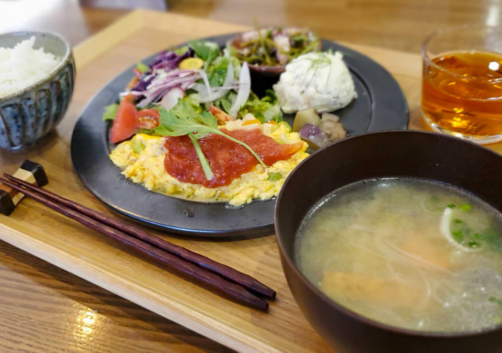 長田神社すぐの場所にあるこだわりの旬なお野菜たっぷりヘルシーランチのおしゃれなカフェMUSUBINAKichenの画像