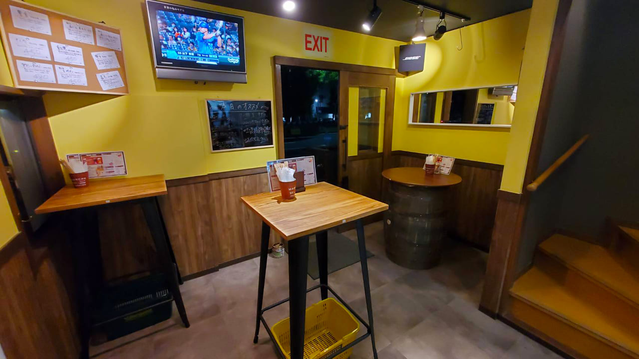 新開地駅すぐの場所にある自家製餃子がイチオシの「立ち飲みビアホール」『居酒屋ユキチ』さんの画像