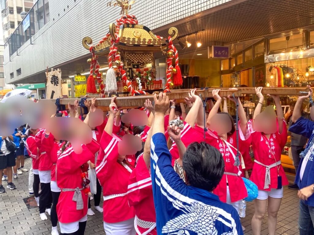 2024.10女性神輿当日4