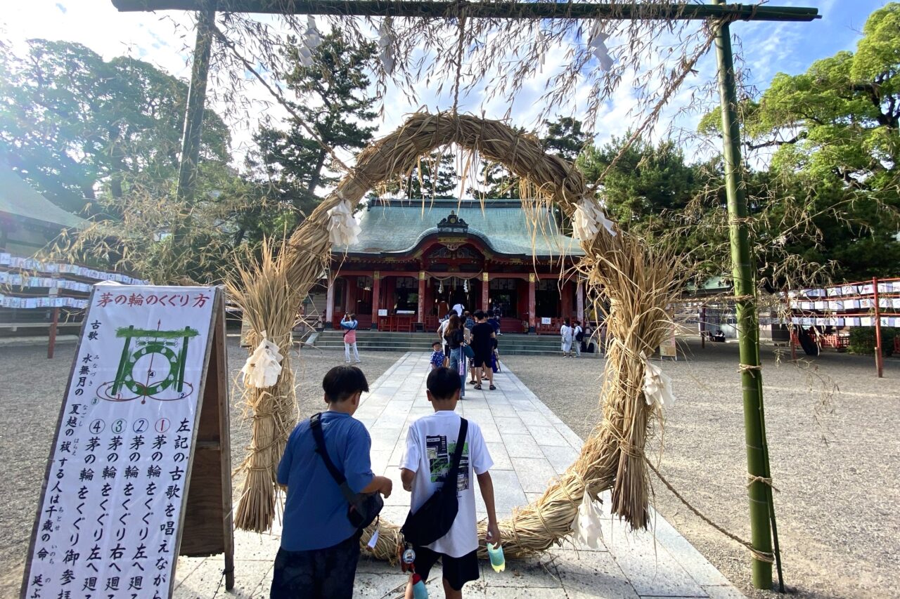 2025.7夏越祭茅の輪くぐり1