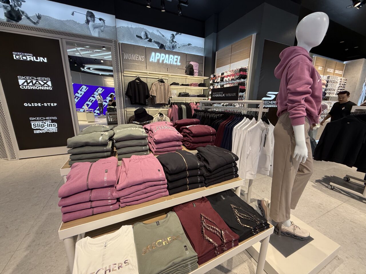 2025.9スケッチャーズ新店13