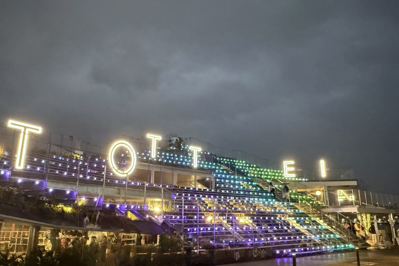 2025.12TOTTEIクリスマスマーケット4