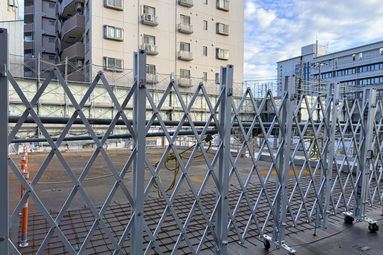 2026.8三井住友銀行解体通行止め3
